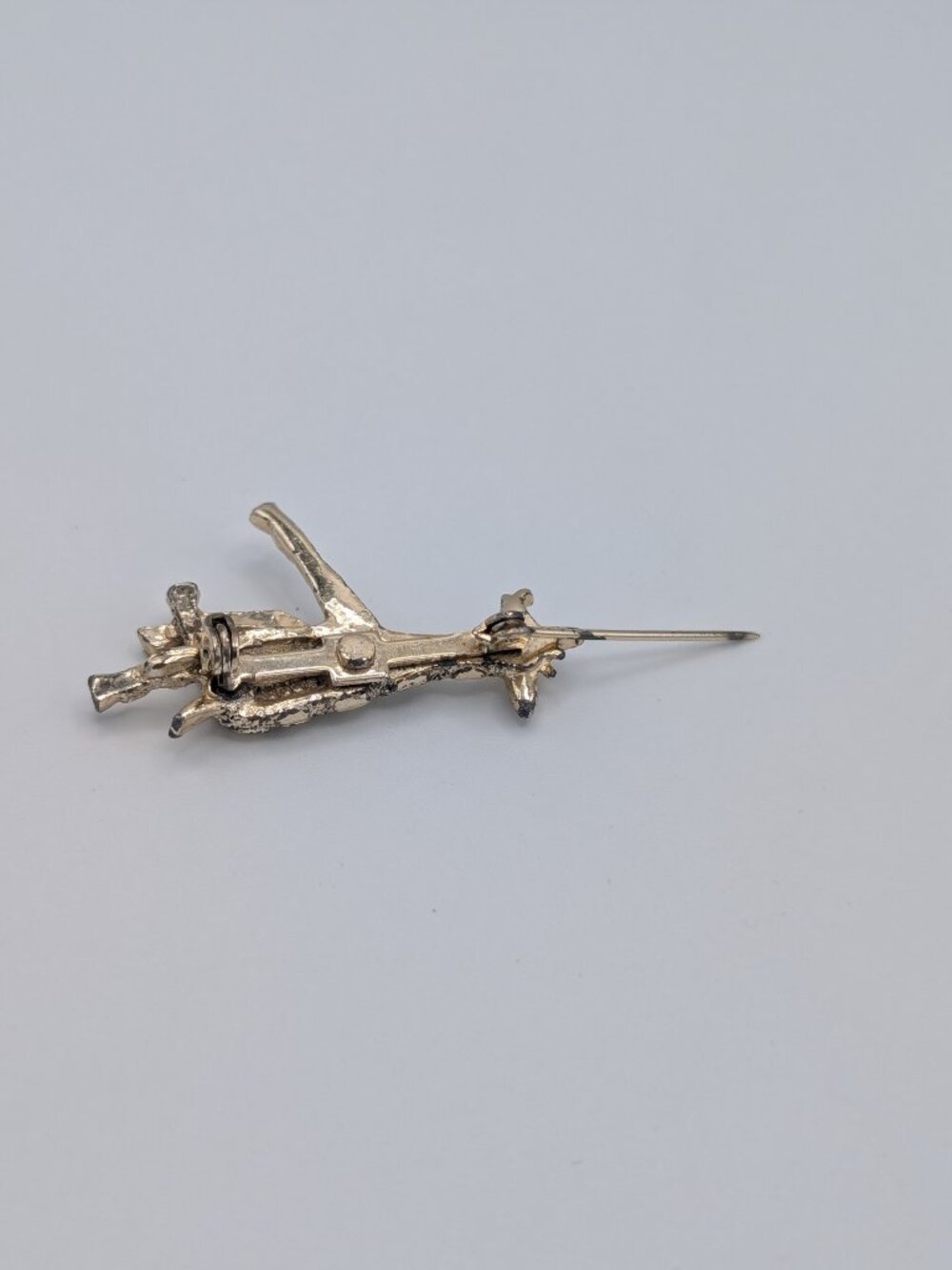 Vintage Textured Silver Tone Giraffe Figural Animal Brooch Pin Retro 70s 80s - Picture 5 of 8